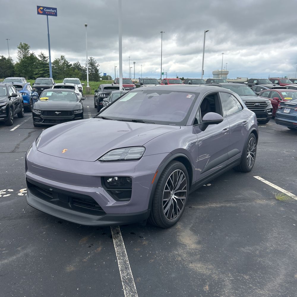 2024 Porsche Macan