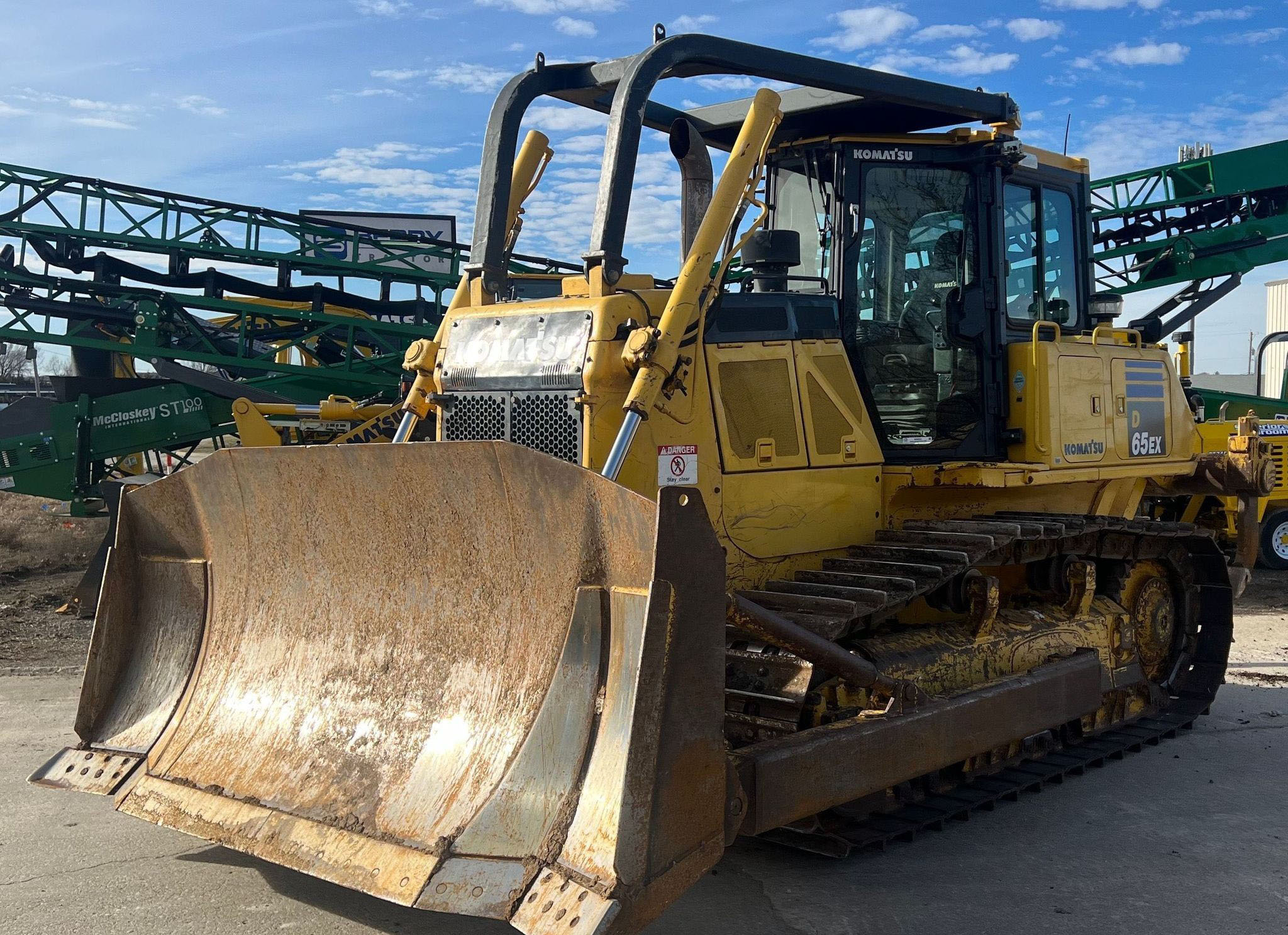 2017 Komatsu D65EX-18 Bulldozer