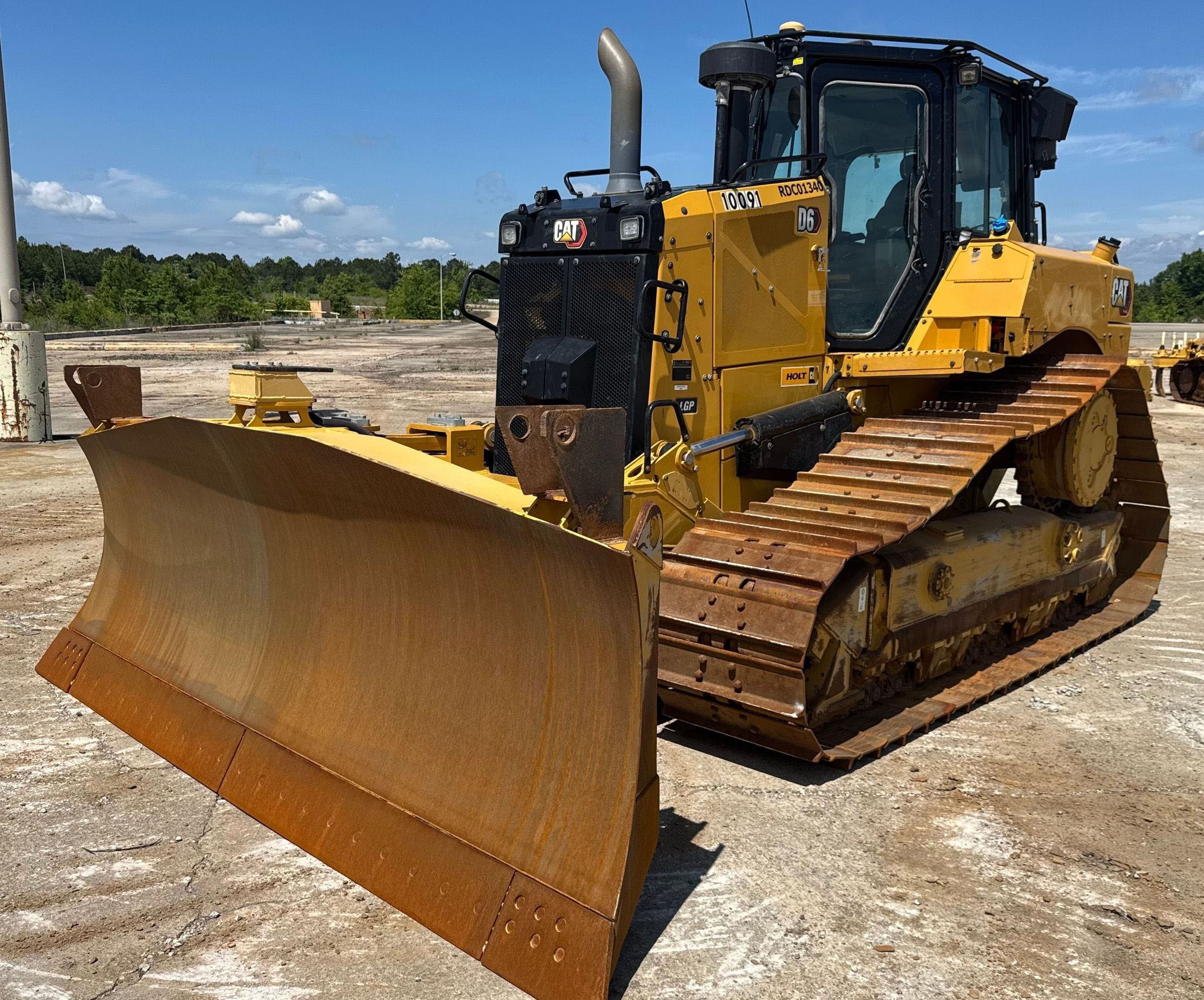 2023 Caterpillar D6 Bulldozer