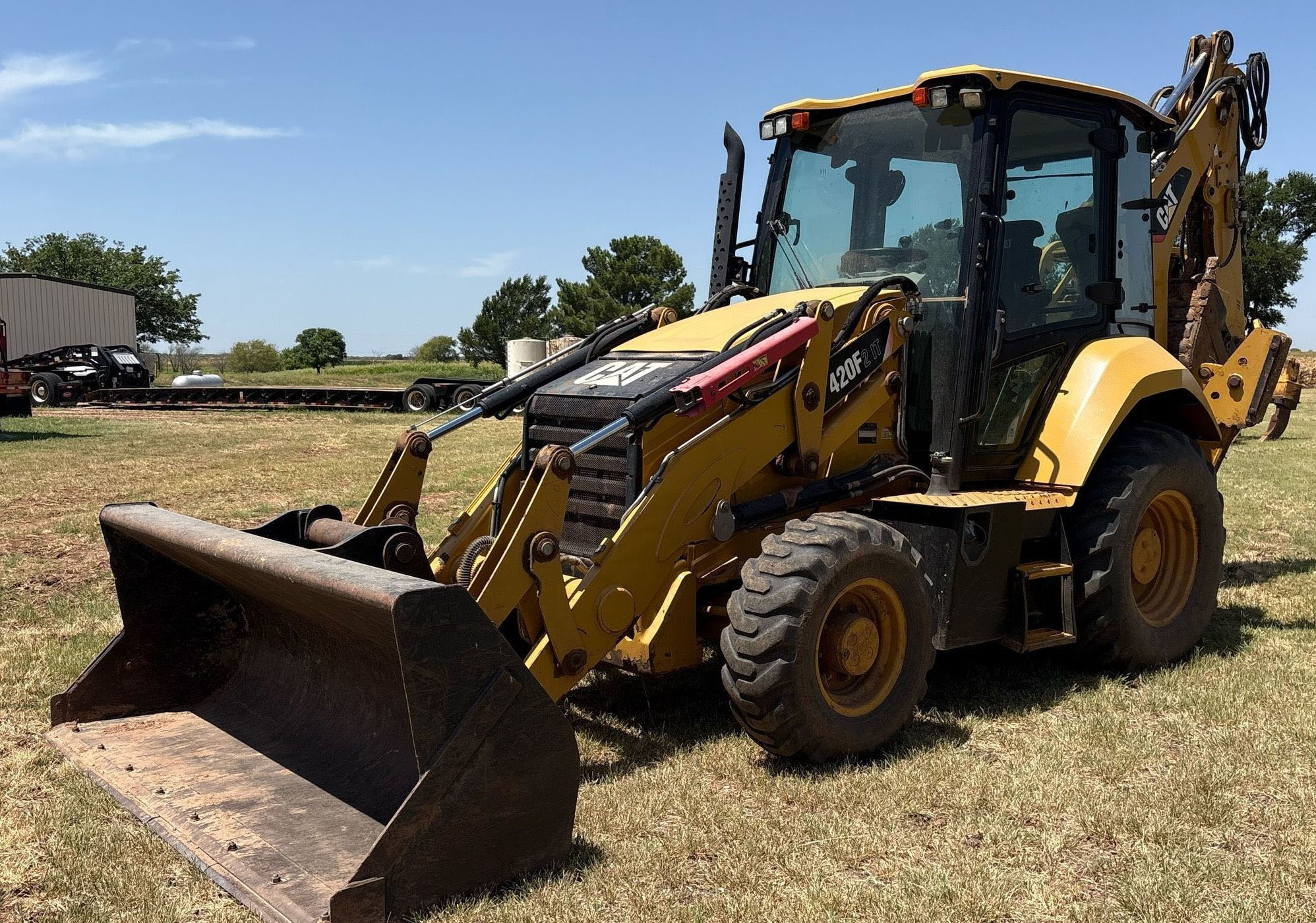 2016 Caterpillar 420F2 Backhoe Loader