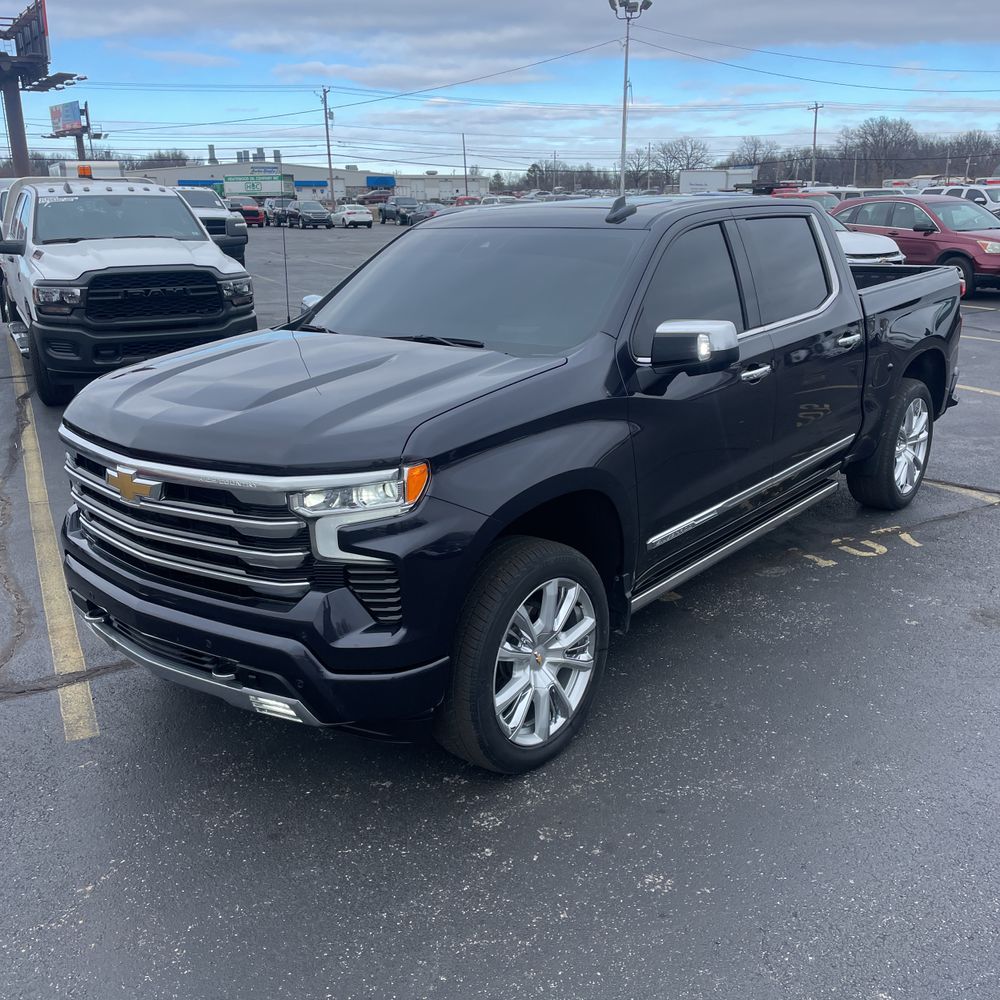 2023 Chevrolet Silverado 1500 High Country