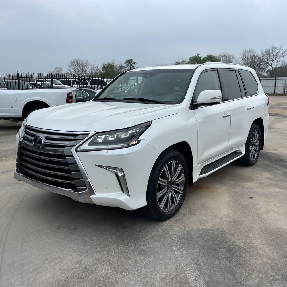 2017 Lexus LX 570 Base