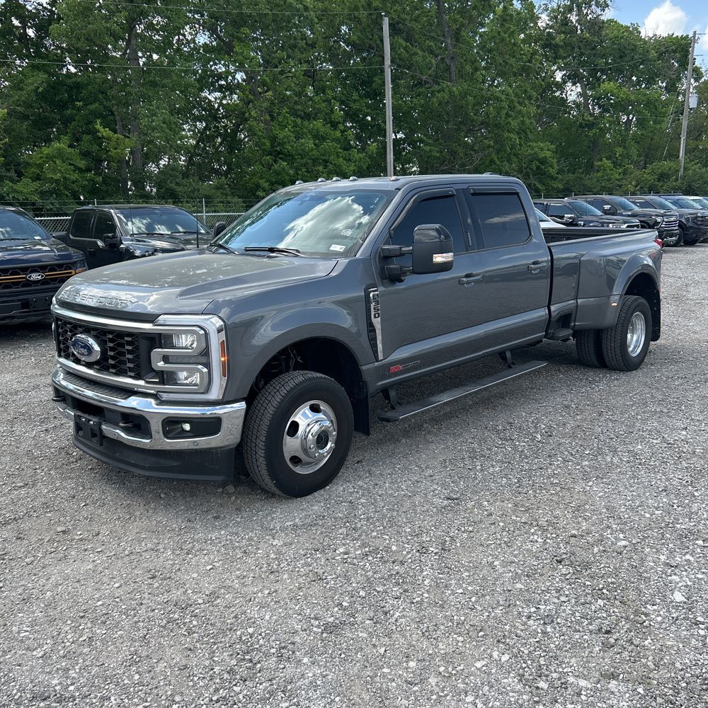 2024 Ford F350 S/D Lariat