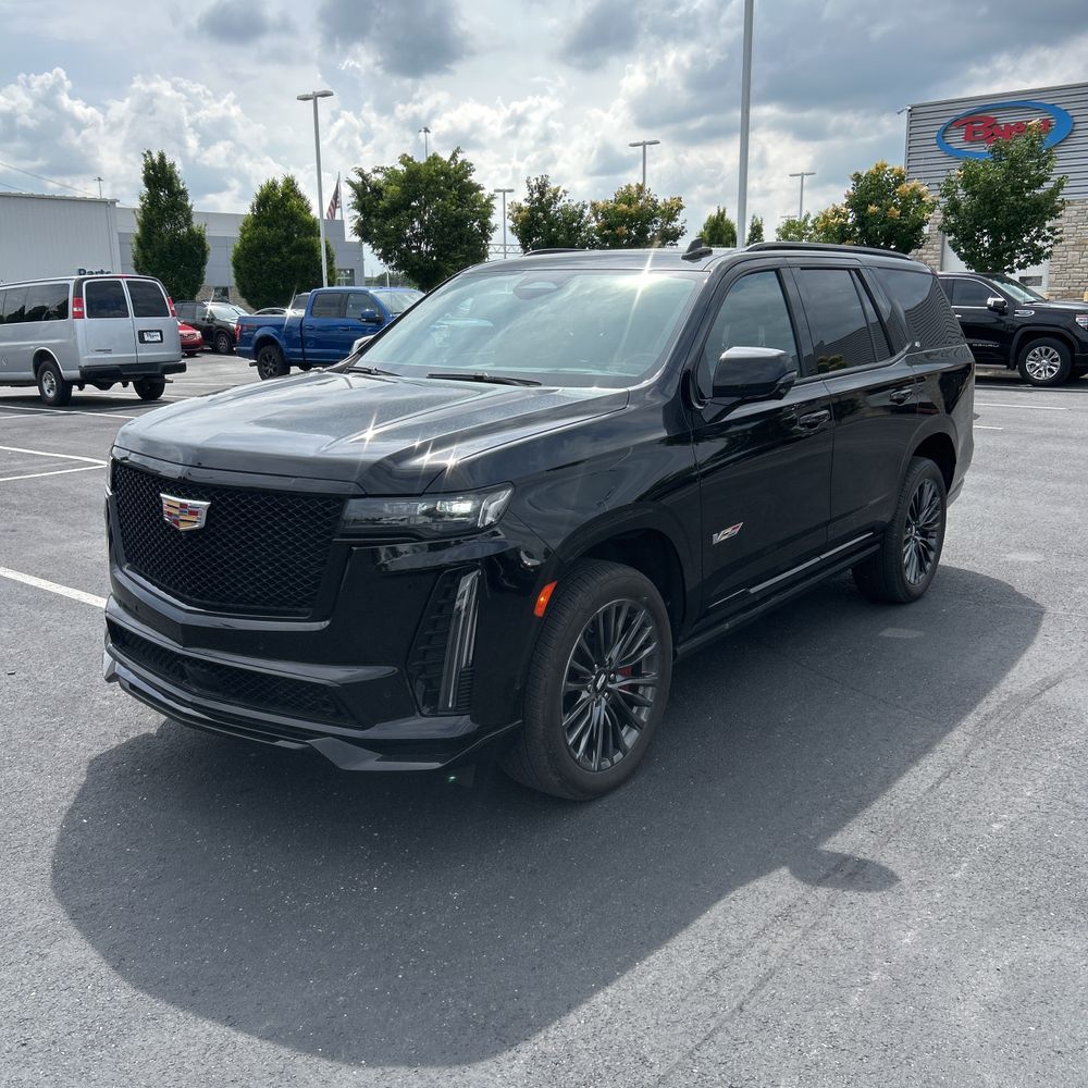2023 Cadillac Escalade-V Base