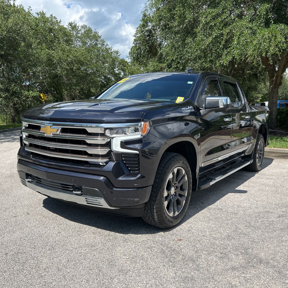 2022 Chevrolet Silverado 1500 High Country