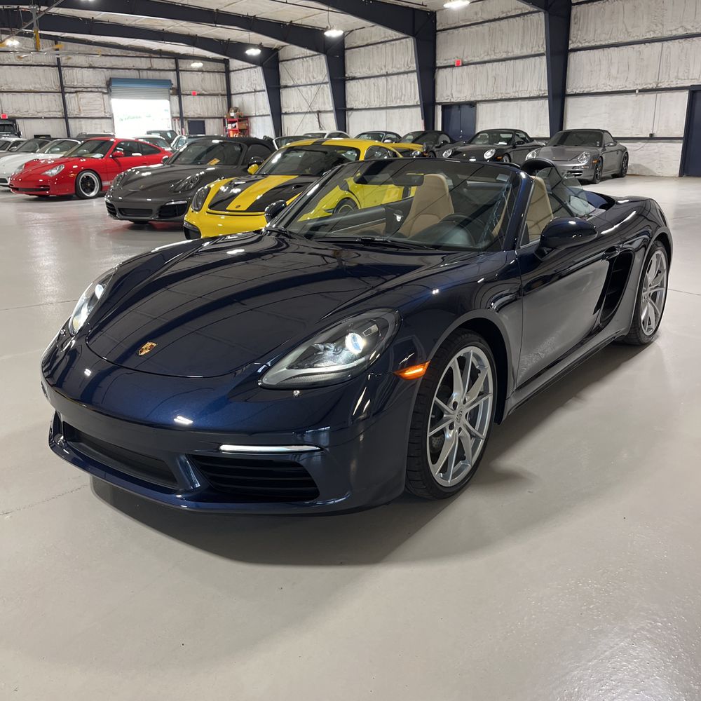 2021 Porsche Boxster Base