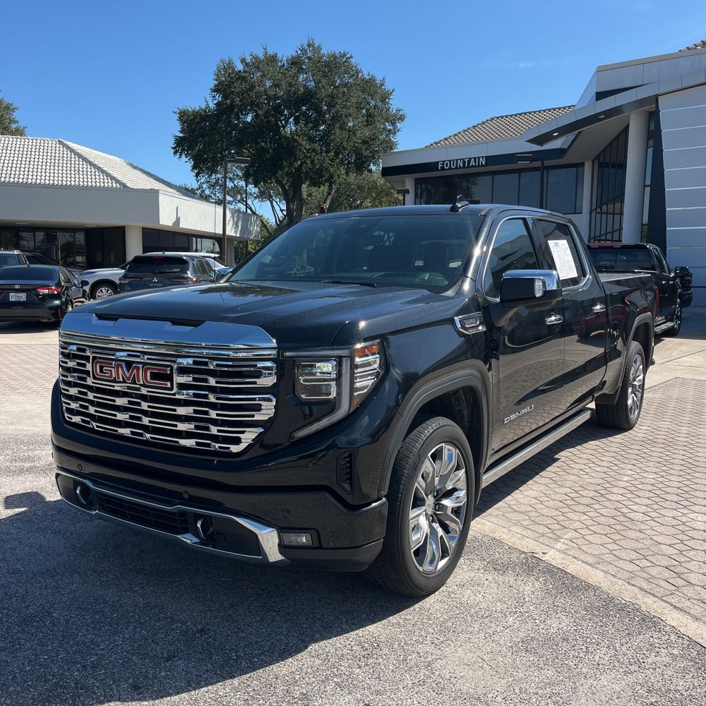 2023 GMC Sierra 1500 Denali