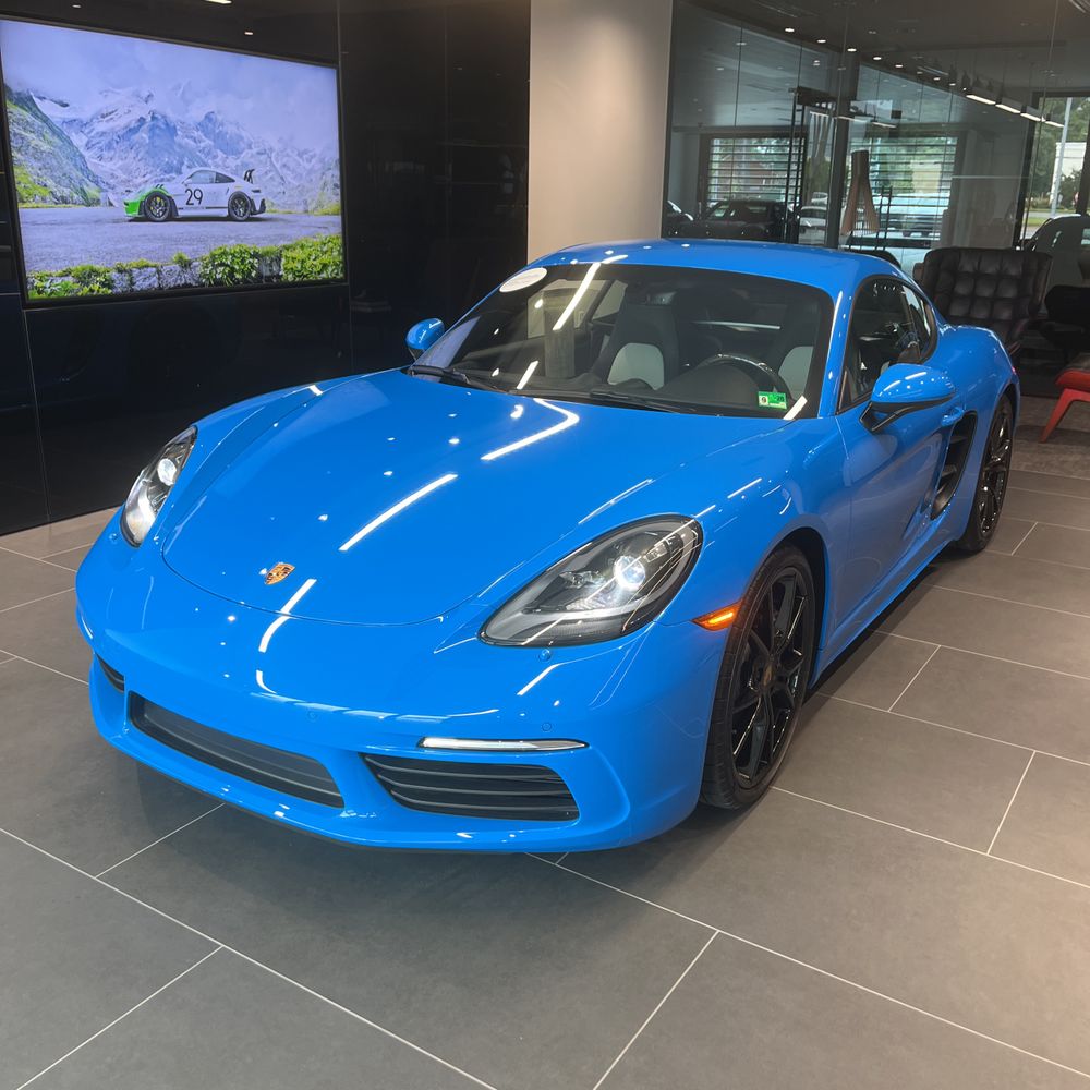 2025 Porsche Cayman Base