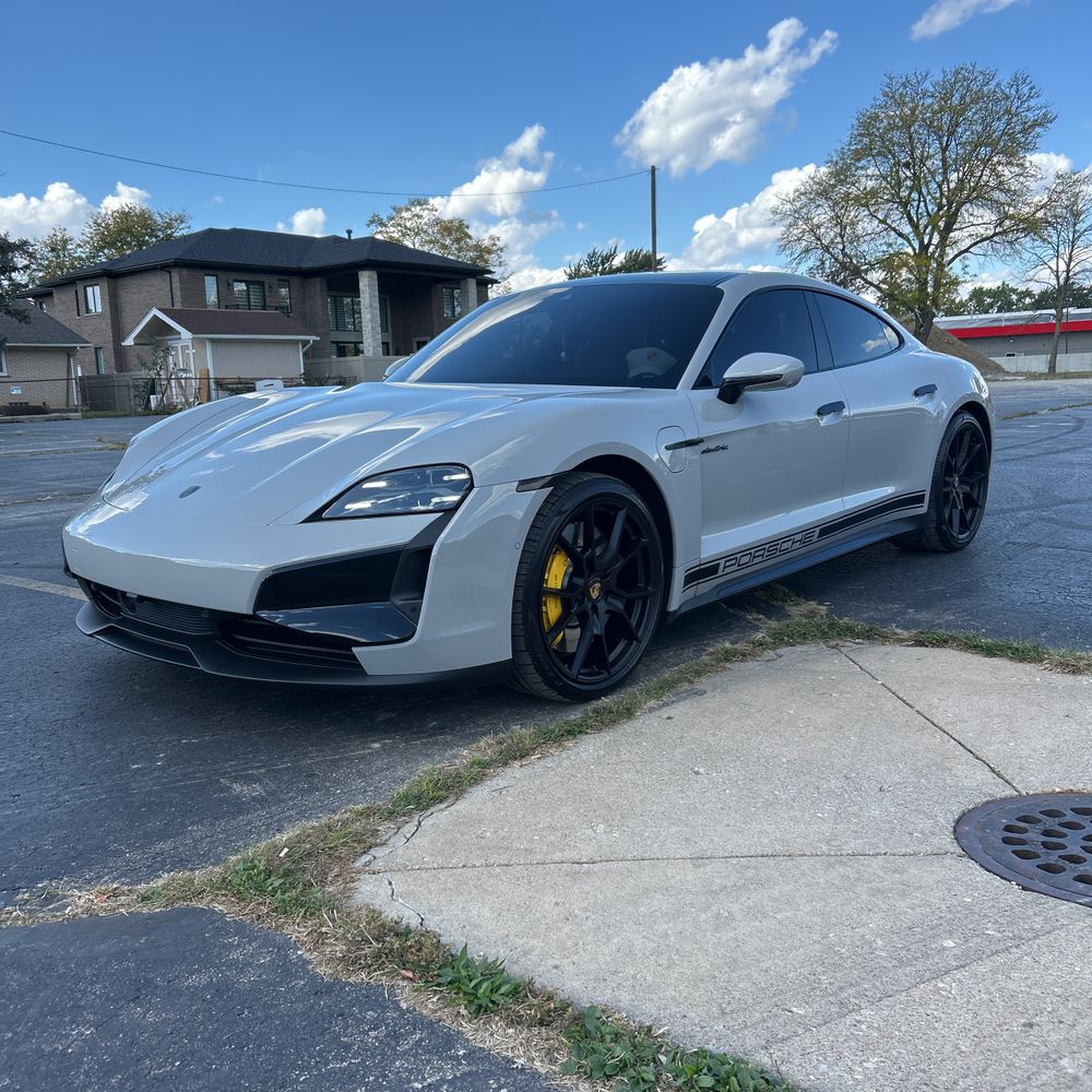 2025 Porsche Taycan Turbo S