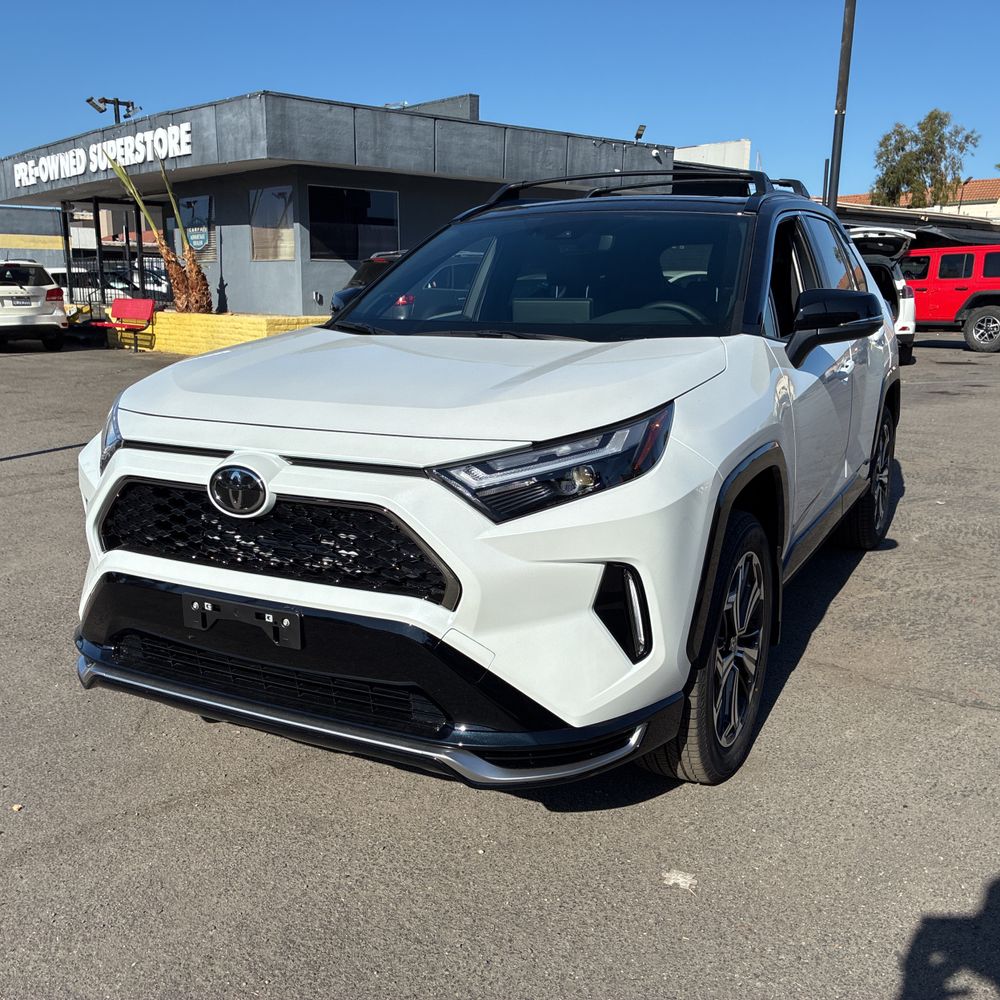 2025 Toyota RAV4 Plug-in Hybrid XSE