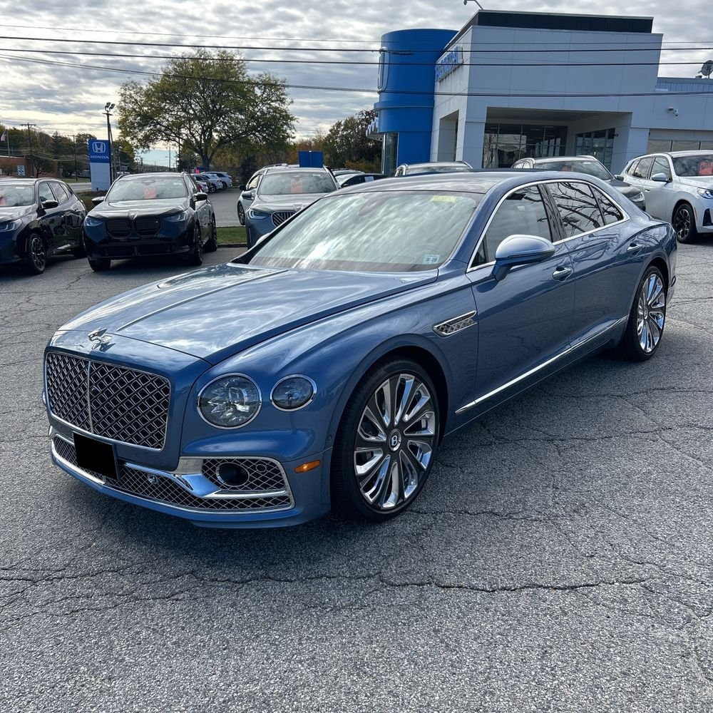 2023 Bentley Flying Spur