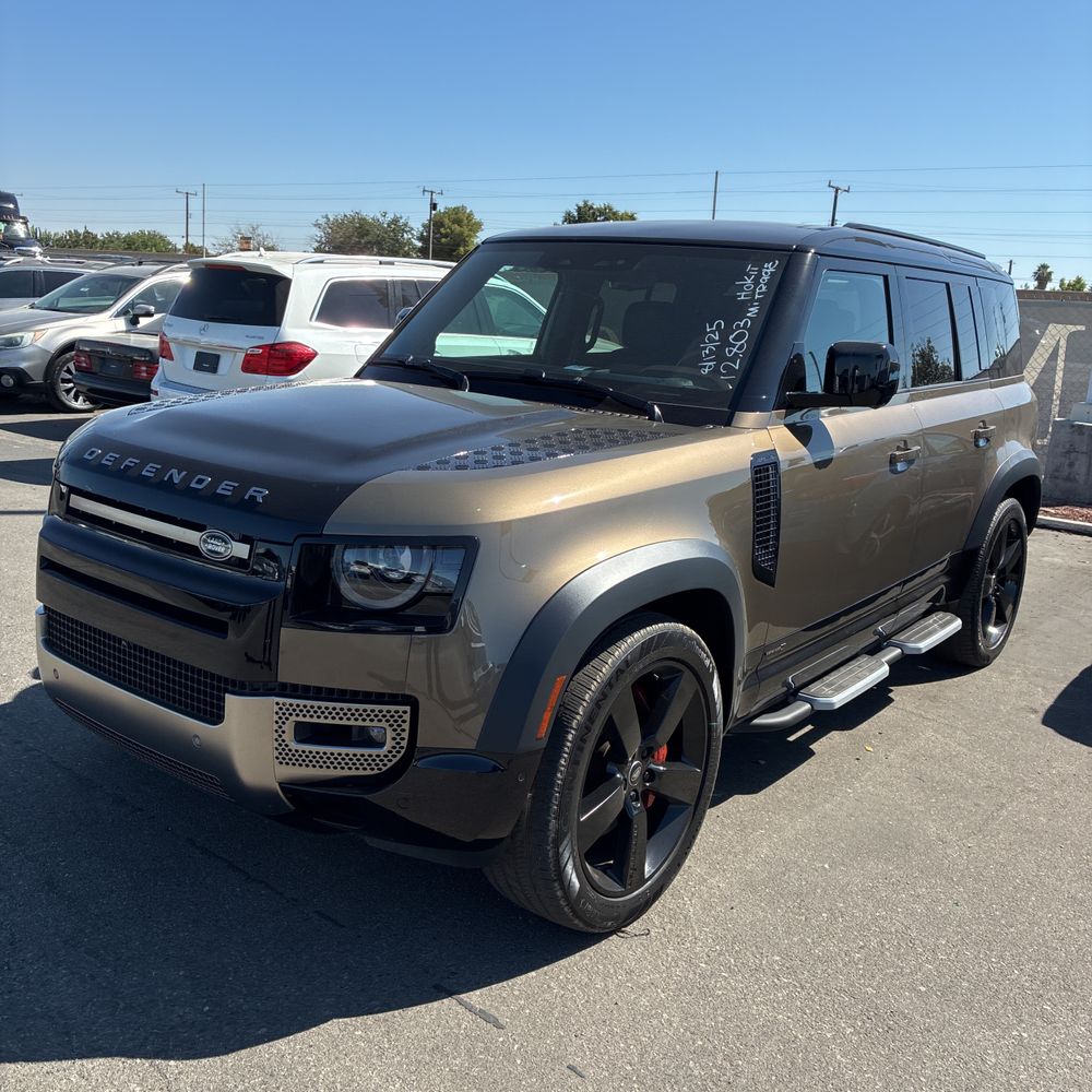2023 Land Rover Defender
