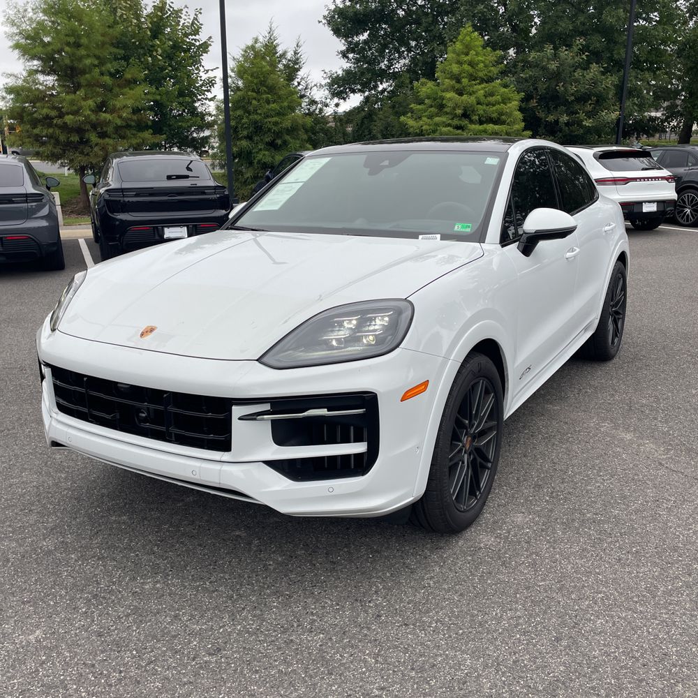 2025 Porsche Cayenne