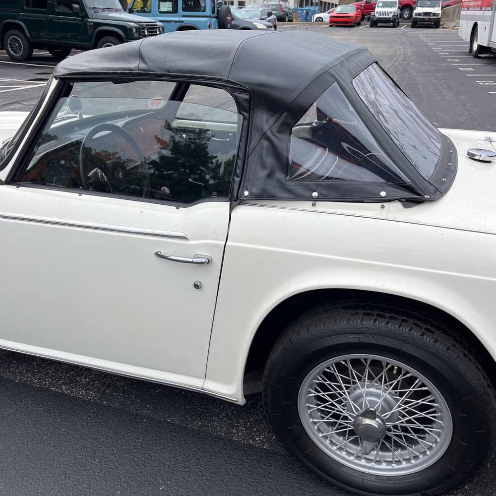 1968 Triumph TR5 PI (2500)