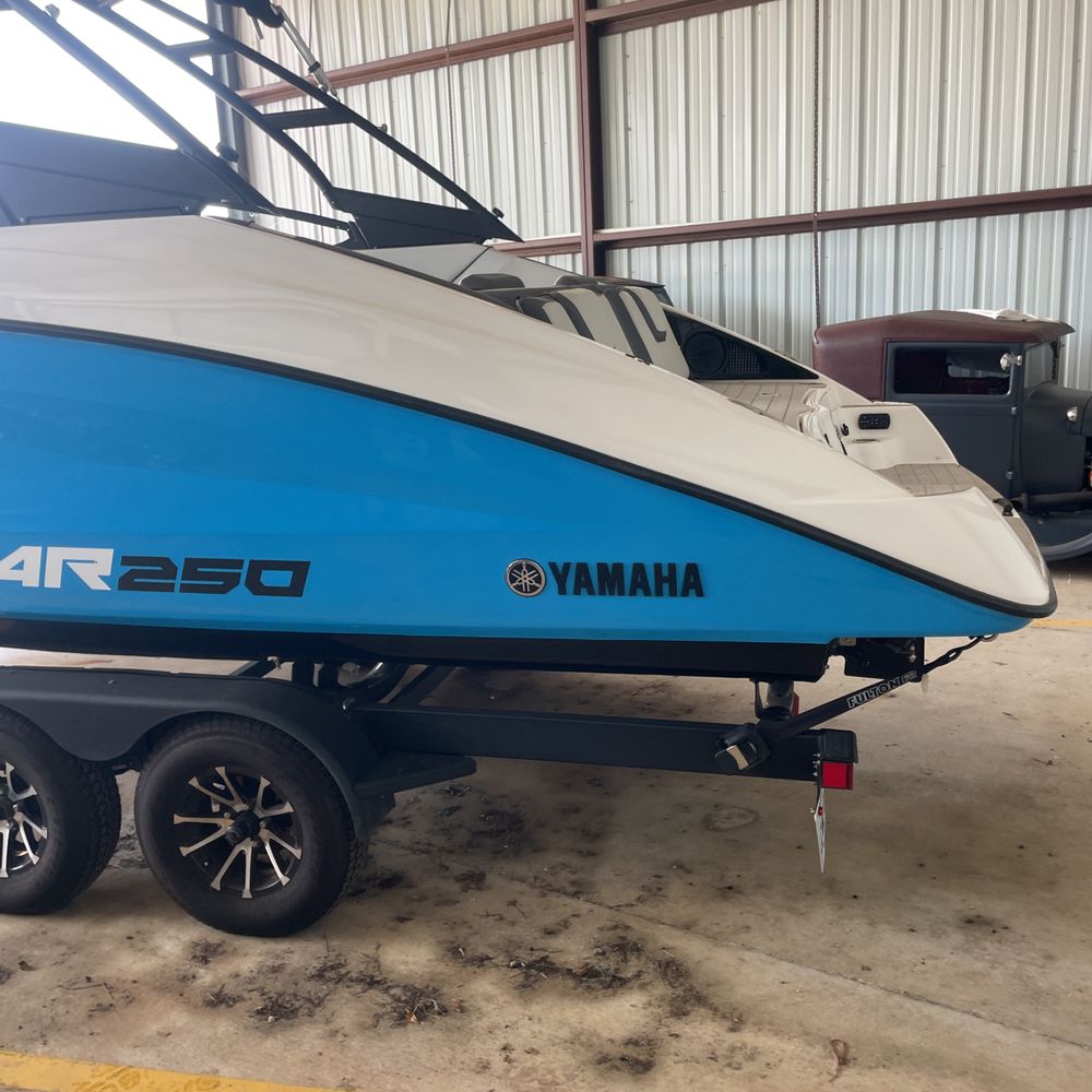 2023 Yamaha Powersports AR250