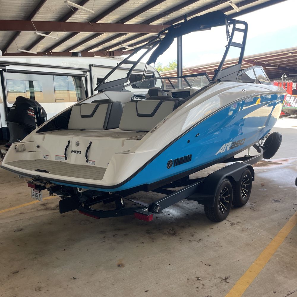 2023 Yamaha Powersports AR250