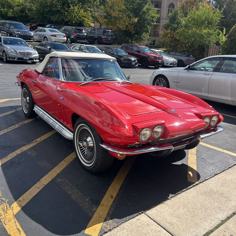 1965 Chevrolet Corvette Sting ray