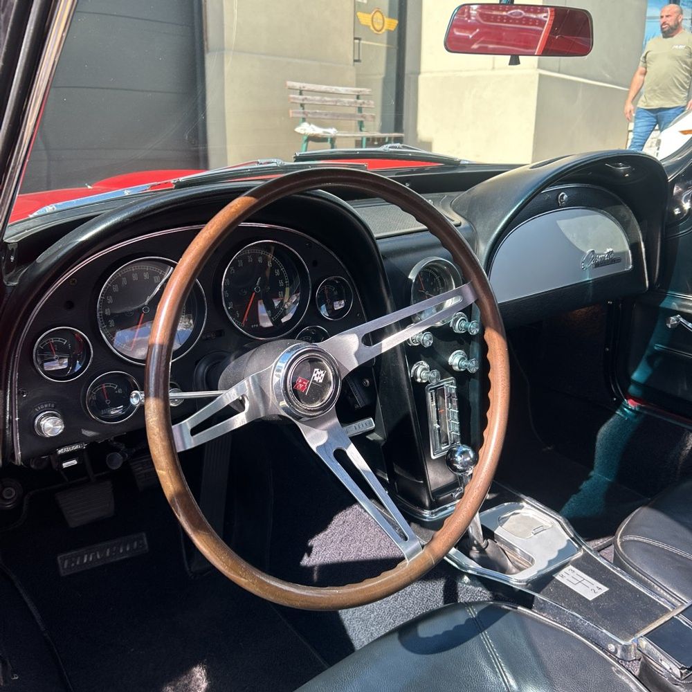 1965 Chevrolet Corvette Sting ray