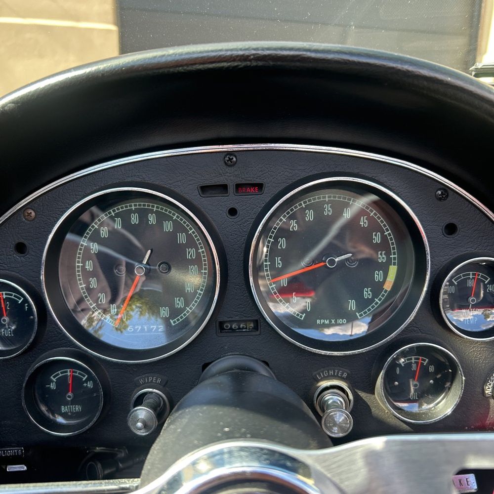1965 Chevrolet Corvette Sting ray