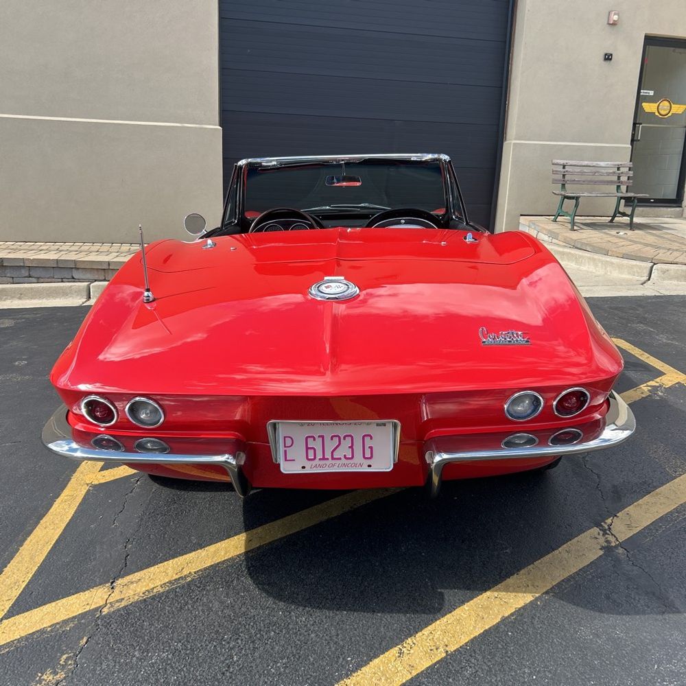 1965 Chevrolet Corvette Sting ray