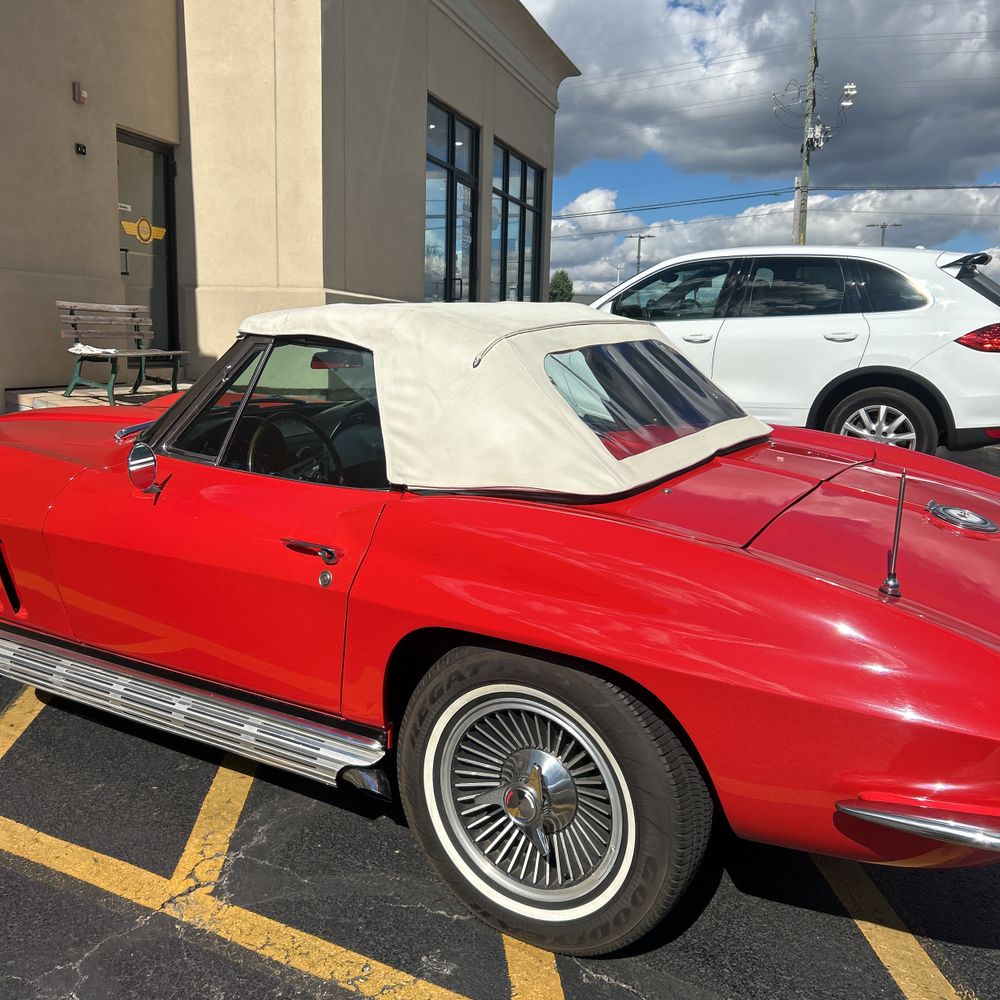 1965 Chevrolet Corvette Sting ray