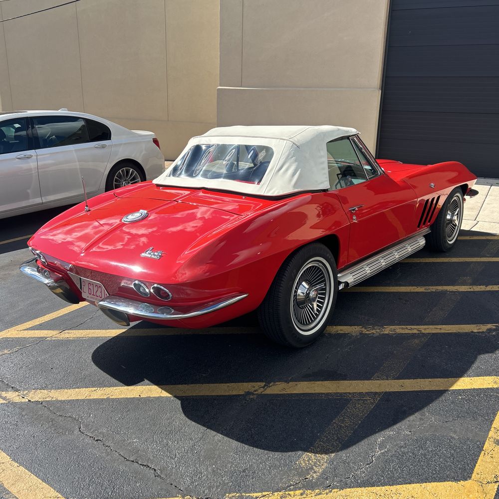 1965 Chevrolet Corvette Sting ray