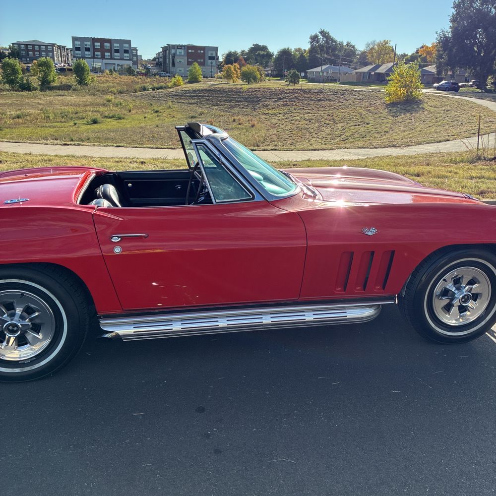 1966 Chevrolet Corvette Sting Ray