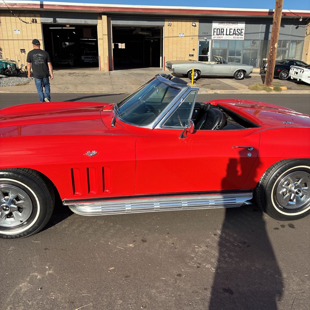 1966 Chevrolet Corvette Sting Ray