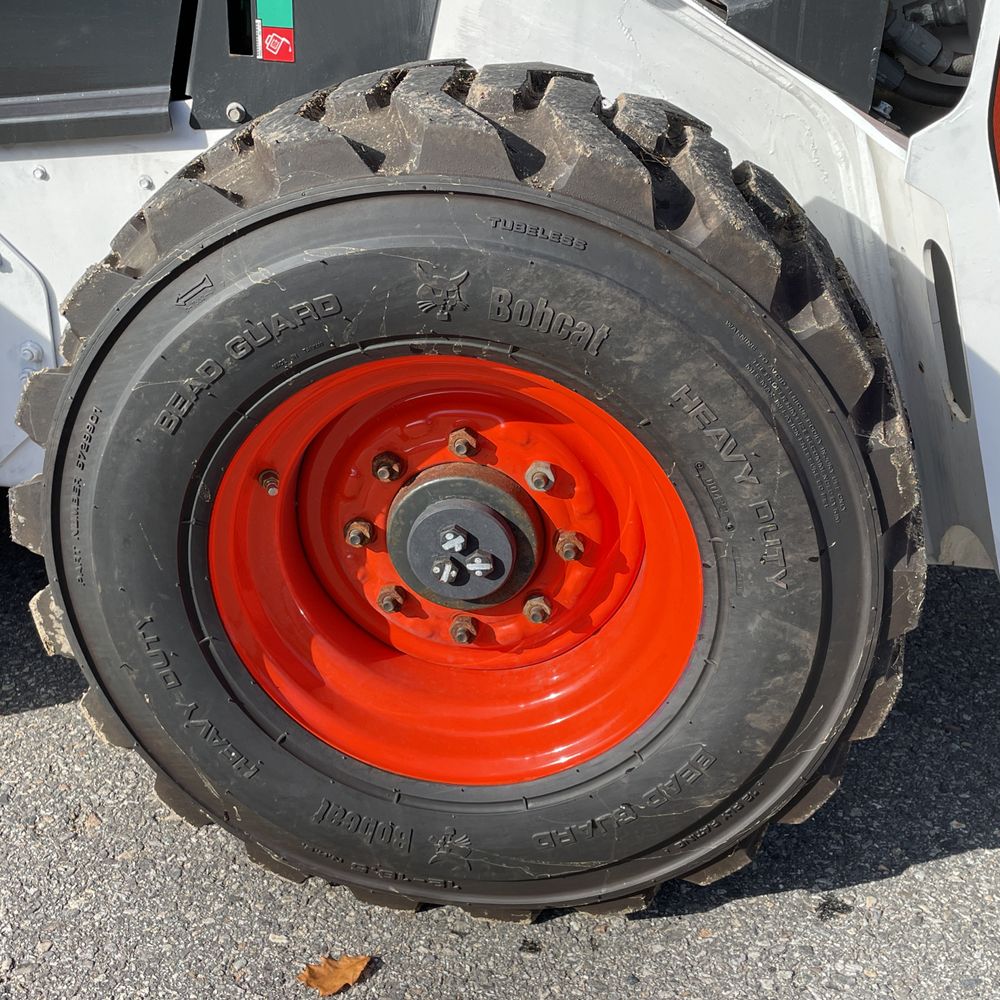 2023 Bobcat S76 Skid-Steer