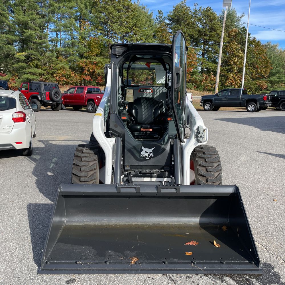 2023 Bobcat S76 Skid-Steer
