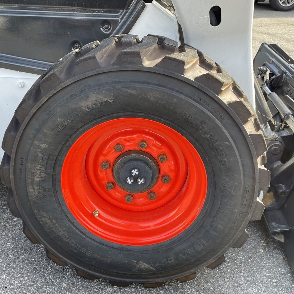 2023 Bobcat S76 Skid-Steer