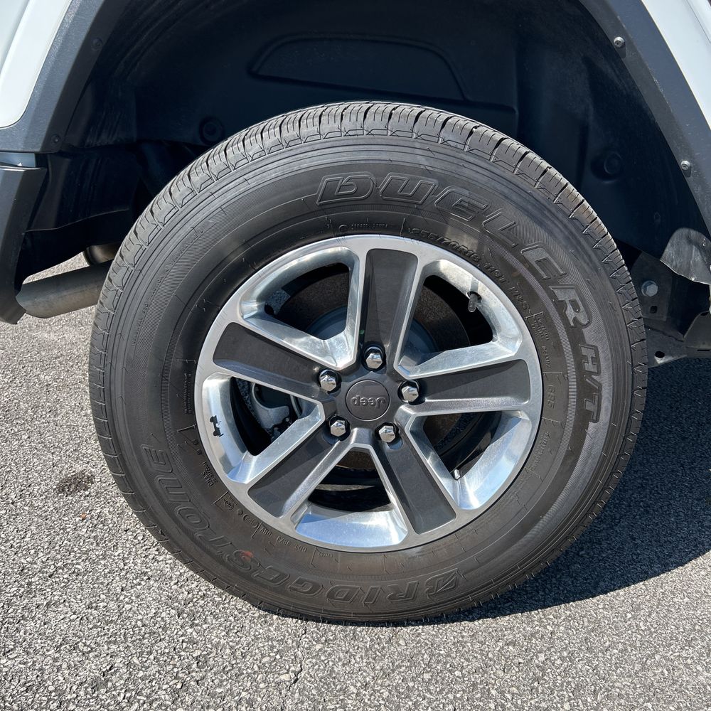2023 Jeep Wrangler Sahara