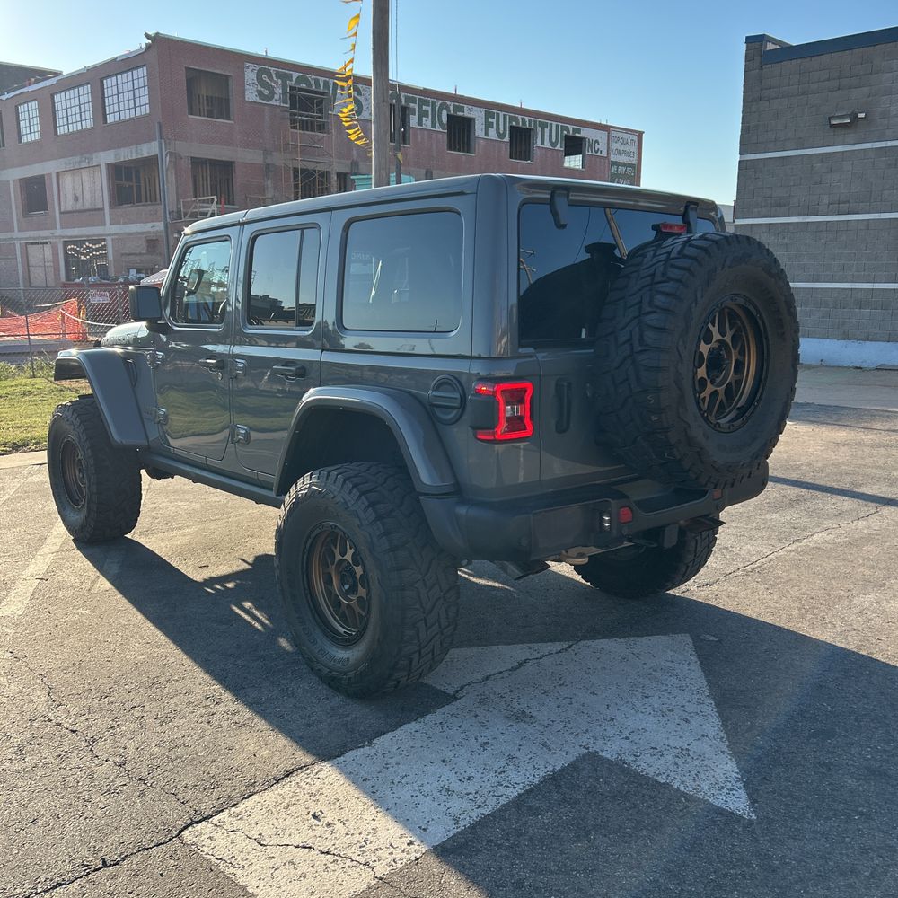 2021 Jeep Wrangler Unlimited Rubicon 392