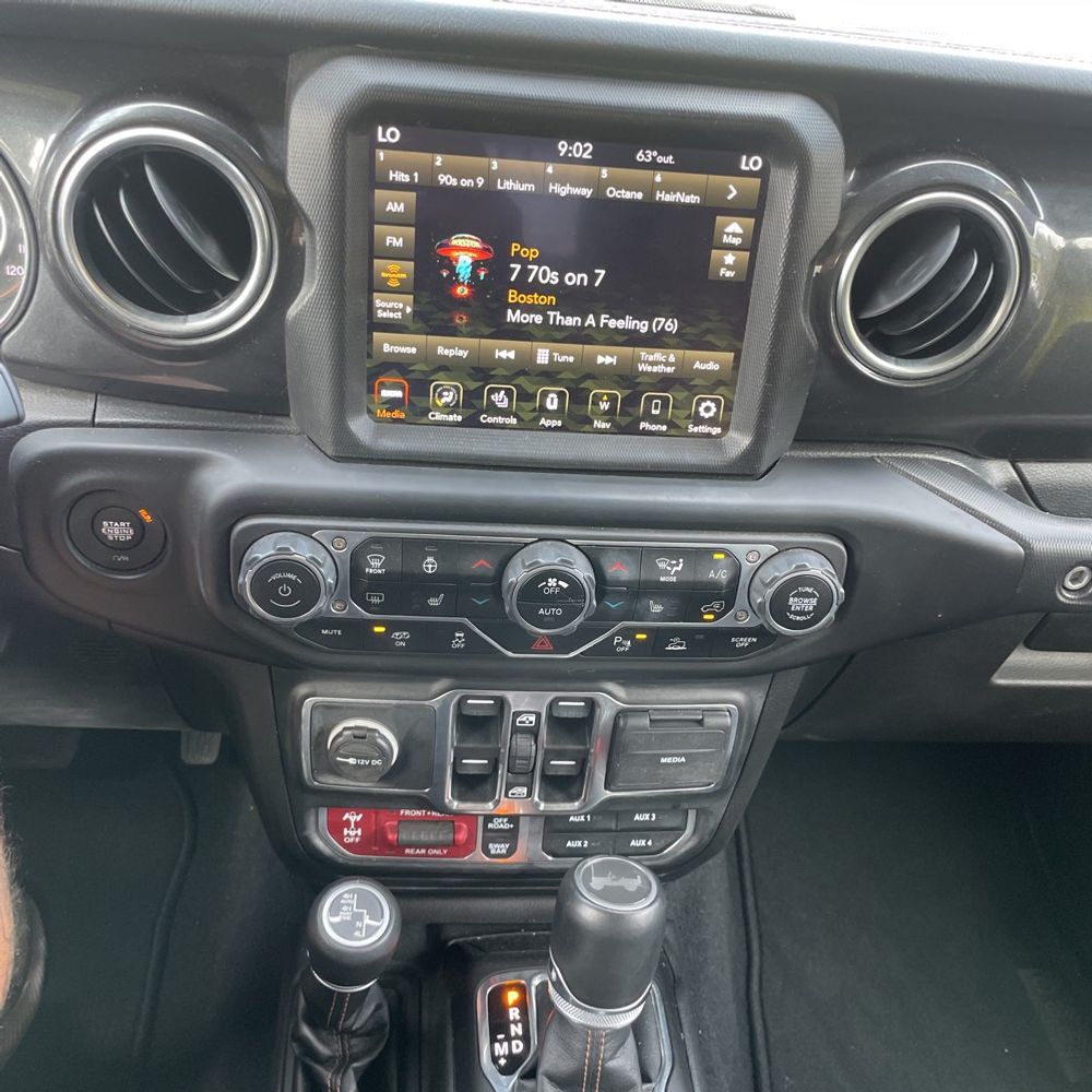2023 Jeep Wrangler Rubicon 392