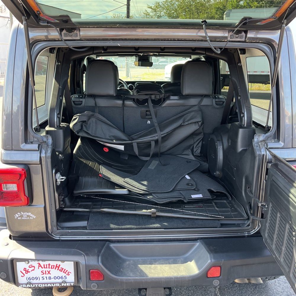 2021 Jeep Wrangler Unlimited Rubicon 392