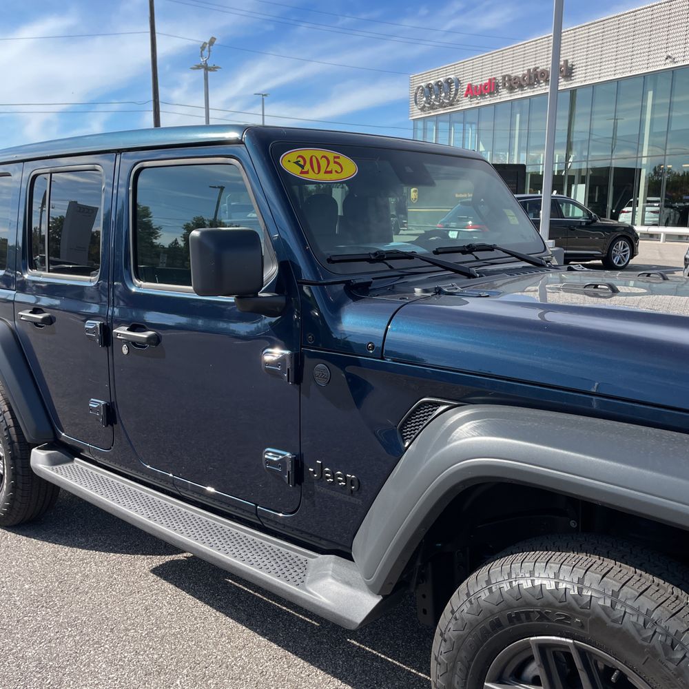 2025 Jeep Wrangler Sport S