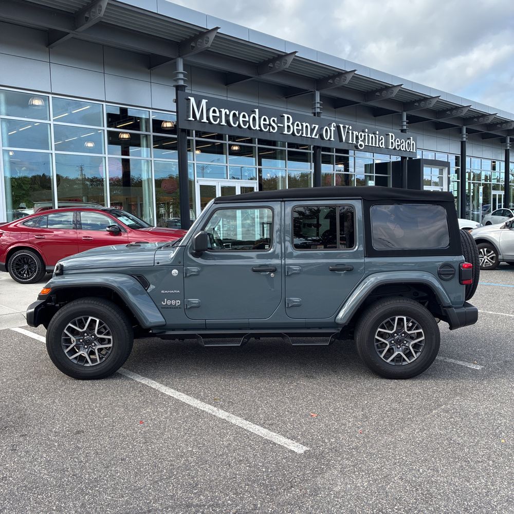 2024 Jeep Wrangler Sahara