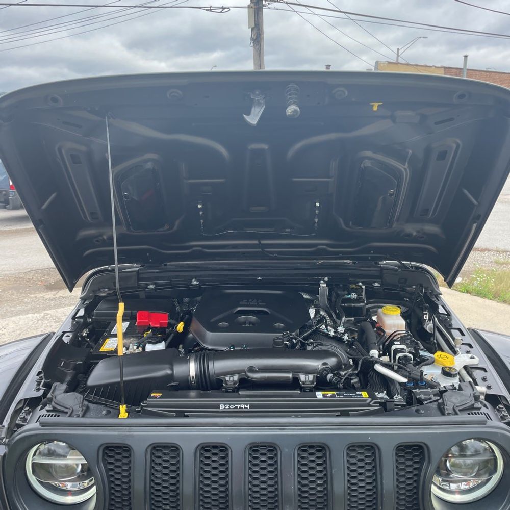 2025 Jeep Wrangler Sahara