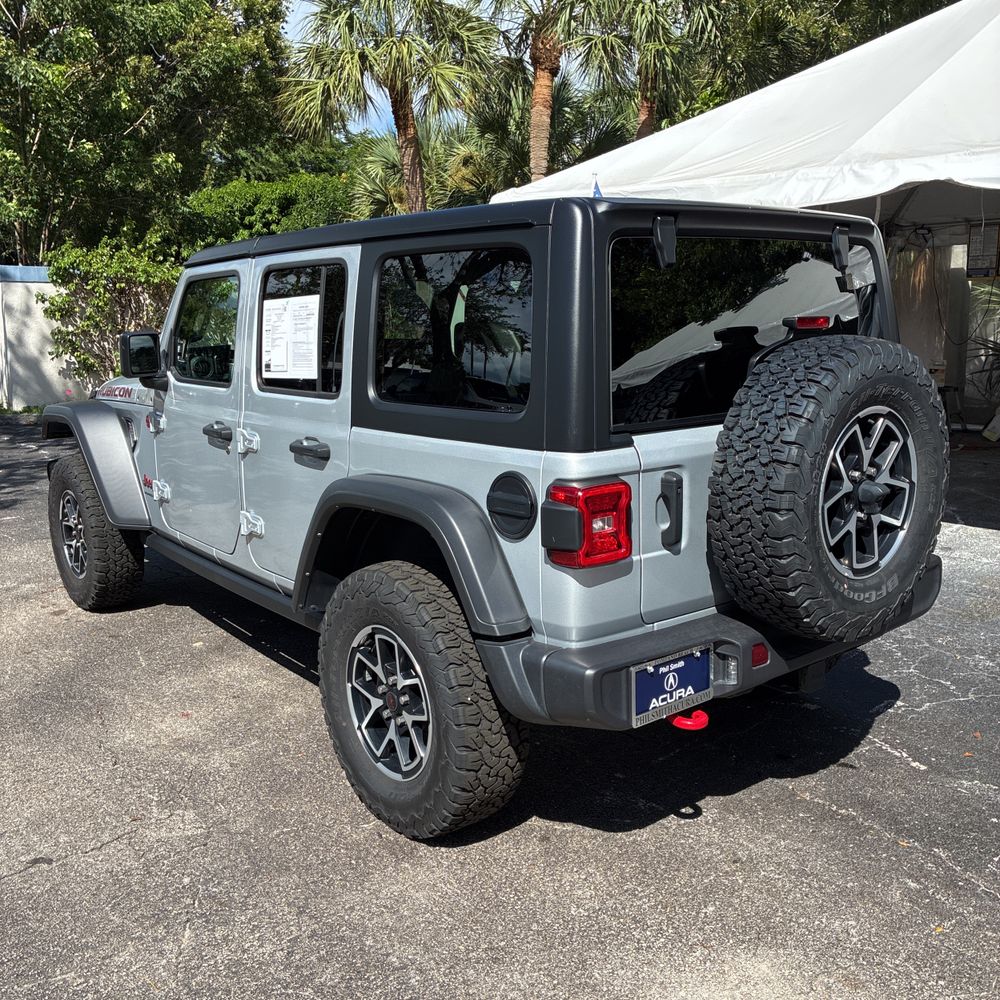 2024 Jeep Wrangler Rubicon