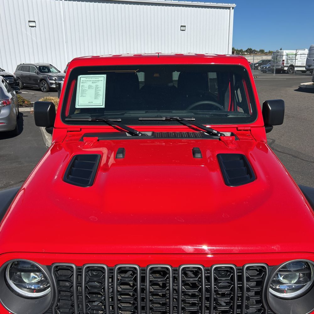 2025 Jeep Wrangler Rubicon
