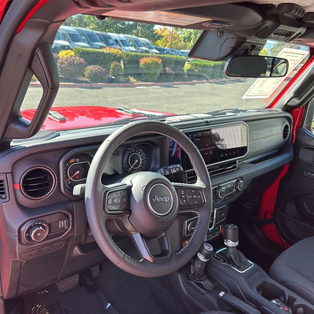 2025 Jeep Wrangler Rubicon