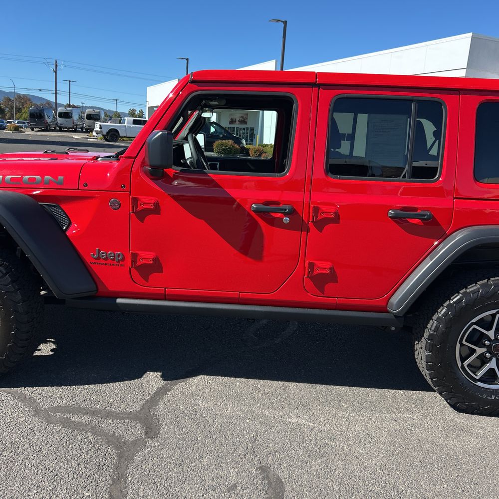 2025 Jeep Wrangler Rubicon