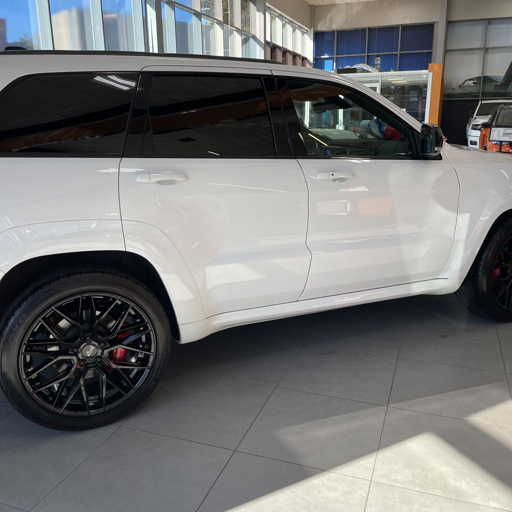 2020 Jeep Grand Cherokee SRT