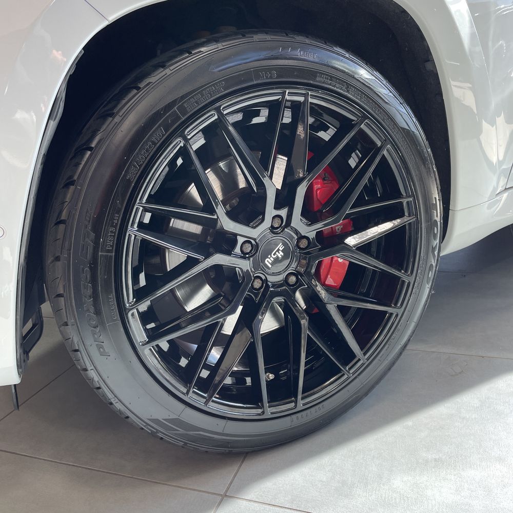 2020 Jeep Grand Cherokee SRT
