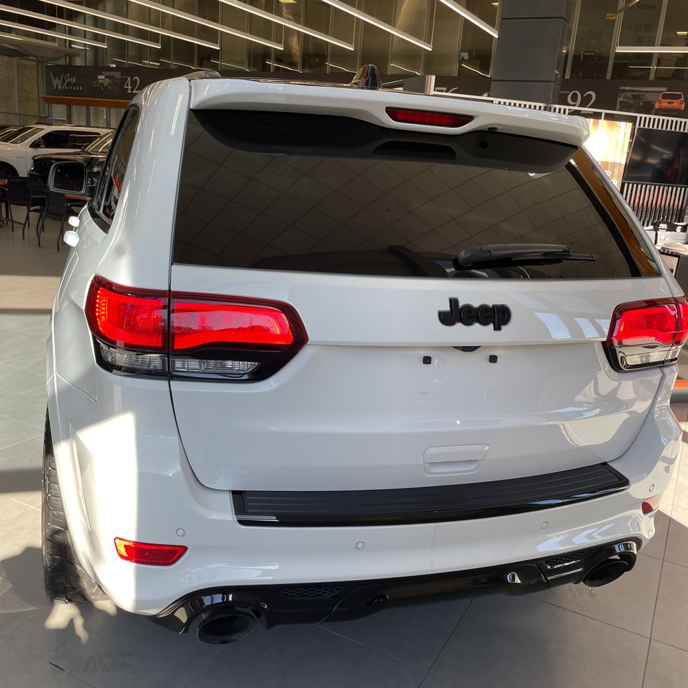2020 Jeep Grand Cherokee SRT