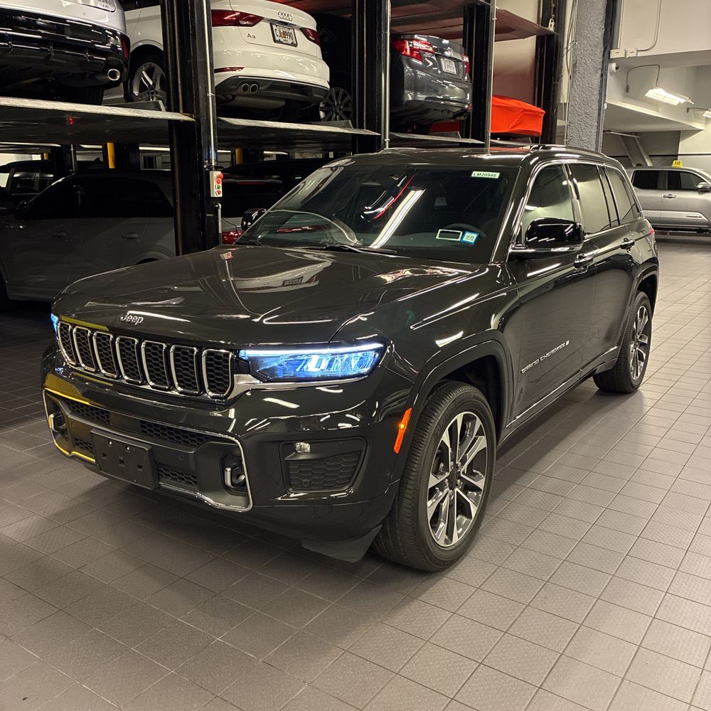 2023 Jeep Grand Cherokee Overland