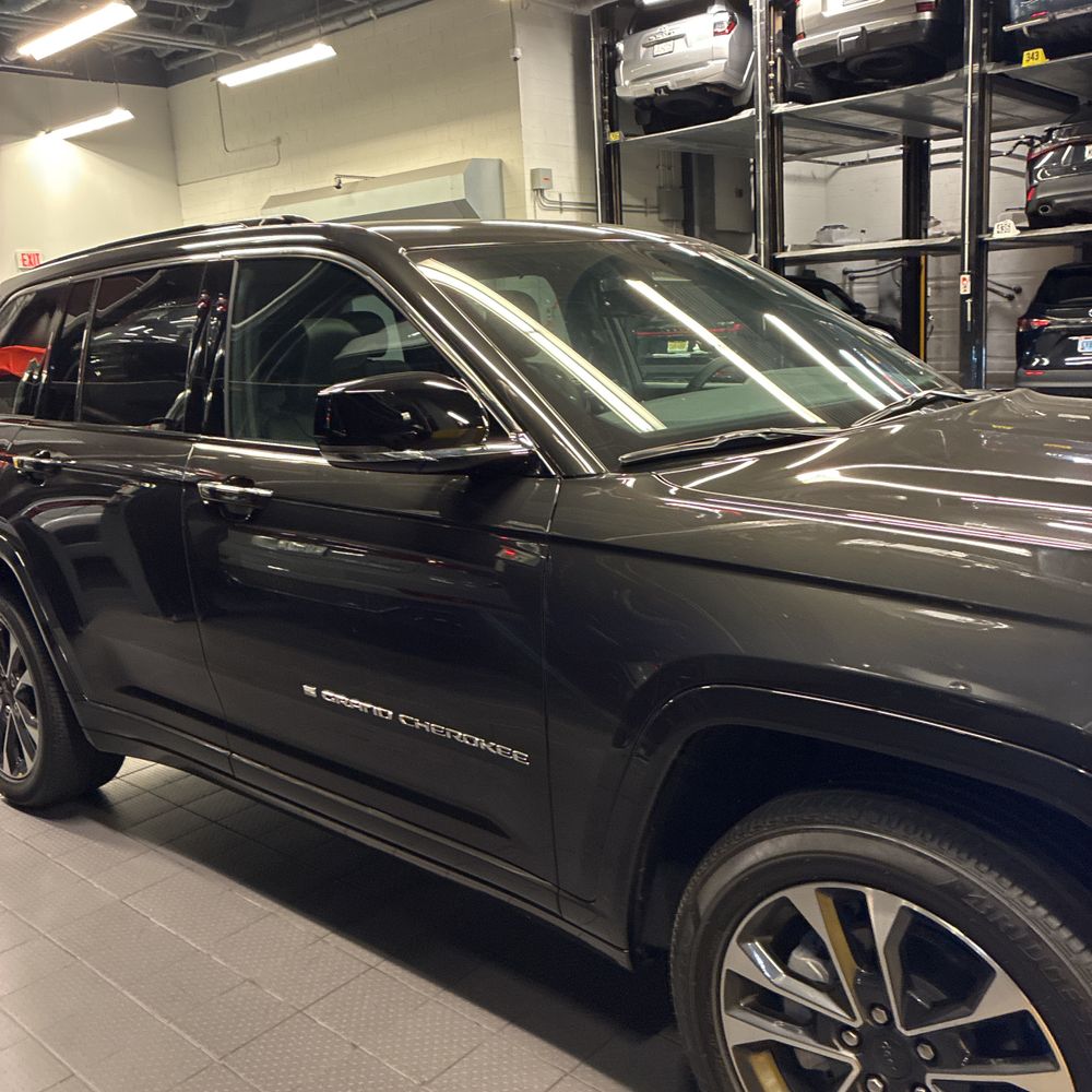 2023 Jeep Grand Cherokee Overland