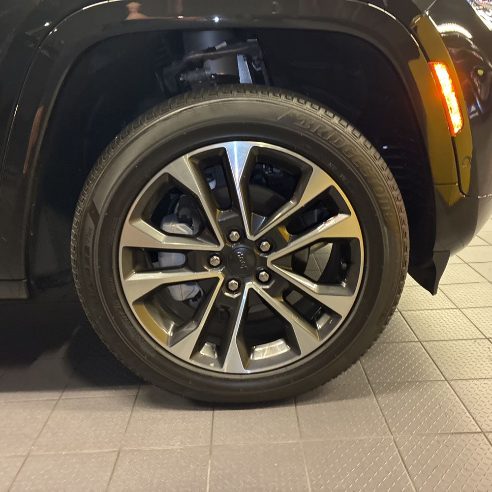 2023 Jeep Grand Cherokee Overland