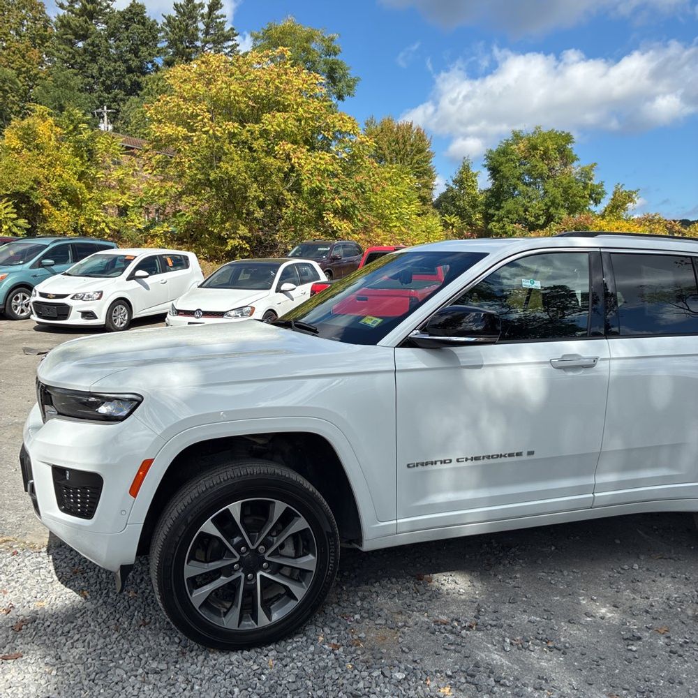2024 Jeep Grand Cherokee Overland