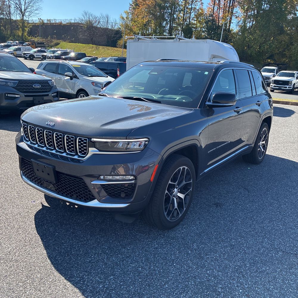 2023 Jeep Grand Cherokee Summit Reserve
